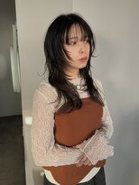 ソワ バイ ルシル(SOIE by Lucile) ワンホンレイヤーカット×ダークブラウン/顔周りハッシュカット