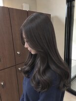 ステラ(Stella)&nbsp;～秋冬におすすめの大人っぽグレージュ～八戸