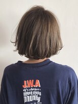 ヴェイン(VEIN)&nbsp;イルミナカラー　小顔　オリーブカラー　セミウェットウェーブ