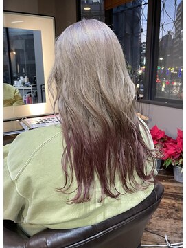 ヘアアンドメイク エジェリ(hair&make egerie) シアーシルバー・ピンク裾カラー