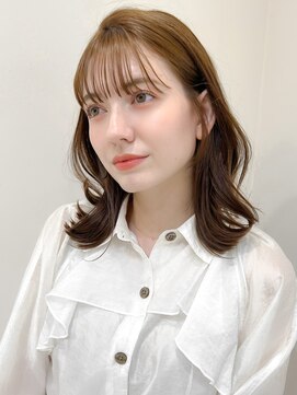 レア 表参道(L'ea) くびれヘアアプリコットオレンジ夏ヘアハイライトカラー