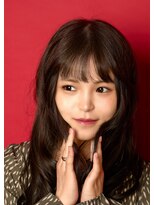 アンアタッシュ(UNE ATTACHE)&nbsp;夢見るドーリーガール　秋冬に甘さを添える透明感アッシュ