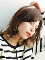 ダブルカラーニュアンス巻きベージュ