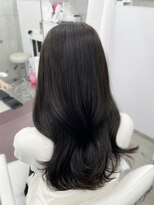 エヌアイ オモテサンドウ(ni omotesando)&nbsp;韓国レイヤーカット/ダークグレージュ/透明感カラー上野