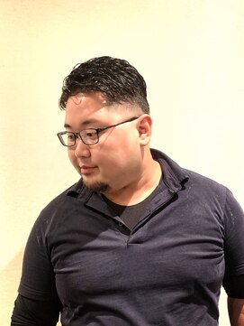 銀座マツナガ 神田店 スキンフェード アイロン パーマ 短髪 刈り上げ