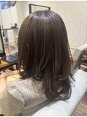 アッシュグレージュ レイヤーカット