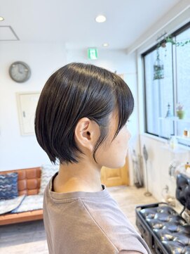 イト リトルヘアガーデン(ito. little hair garden) 耳掛けコンパクトショートボブ