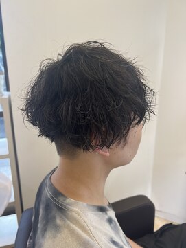 クープ(Coup) カット、ツイストスパイラルパーマ