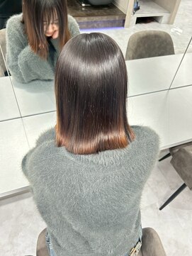 キング 梅田店(K!ng) 縮毛矯正髪質改善レイヤーカットトリートメント心斎橋美容室