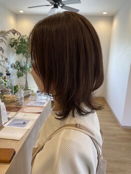 トムヘアー(TOM HAIR)の写真/【30代~40代のなりたいを叶える】心地よいこだわり空間で、あなたに寄り添う大人の上質サロン