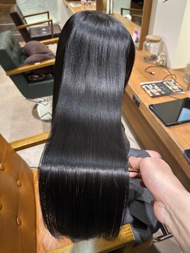 ナル 新宿(nalu) nalu新宿/髪質改善/縮毛矯正/透明感/艶ストレートロング/新宿