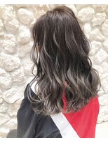 モアナ バイ ヘッドライト 沖縄東崎店(Moana by HEADLIGHT)&nbsp;バレイヤージュ＃グレージュ＃大人かわいい＃デザインカラー