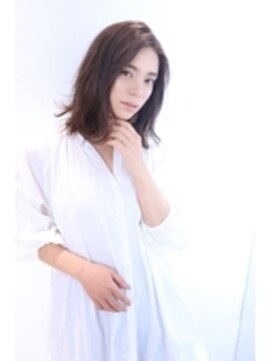 ワールドビューティビバルト 宝塚店(WORLD BEAUTY VIVALTO) 30代40代小顔ふんわりくびれ無造作カールひし形Cカーブセミディ