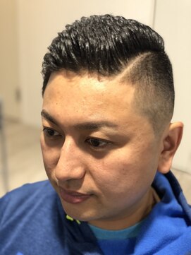メンズ ヘアープロデュース フェード(Men’s hair produce FADE) ショート七三