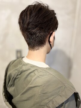 ダッチェス(DUCHESS) 鈍めカラー×すっきりショート