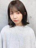 テテ(tete.)&nbsp;黒髪切りっぱなし表面レイヤーミディアム