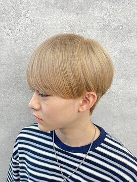 ブラック 渋谷(BLUCK) 【渋谷駅から徒歩6分☆メンズ特化】ミルクティーベージュ