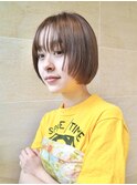 ボブ/ミニボブ/銀座/前上がりボブ/顔周りレイヤーボブ/ベージュ
