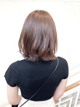 モリオ フロム ロンドン 成増店 【morio成増/一戸】大人可愛いレイヤーボブ