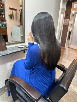 シアー 銀座店(SHEER.) 髪質改善×縮毛矯正×酸性ストレート【銀座,銀座一丁目美容室】