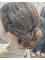 ヘアー バイ ミーズ(hair by Mii’s)&nbsp;編み込みシニヨン