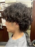 刈り上げセンターパート/ブルーブラック/サーフカール