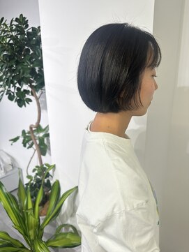 ノウハウ キョウト(KNOWHOW kyoto) 暗髪コンパクトボブ