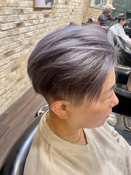 モナン 海老名(Monan) 刈り上げショート ラベンダーカラー ブリーチ ホワイトカラー