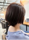 ショートボブ