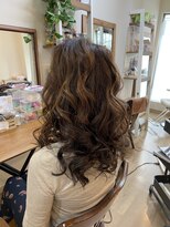 ロカット サロン(Roquat Salon)&nbsp;髪質改善トリートメントロング巻き下ろしヘアセット【立川】