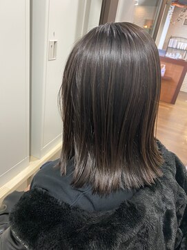 グランツ(Glanz) 流行りの切りっぱなしボブ かわいい 橿原市 美容室