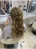ふわふわハーフアップ