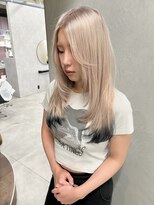 クペウ(cope'u)&nbsp;ホワイトベージュ×裾カラー