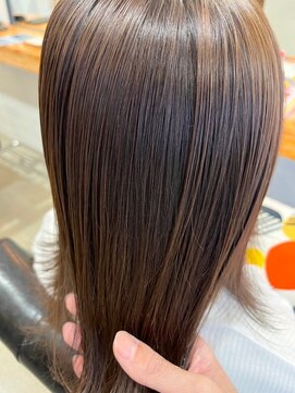 エシレ(esille.) 髪質改善カラー