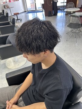 ディーボーイリタ 光の森(D-BOY Lita) 波巻きMIXパーマ