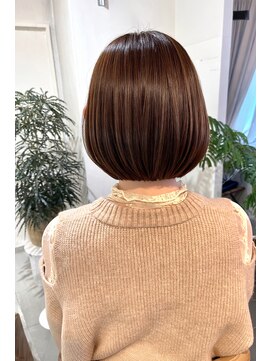 ニア 栄(nia) 大人ハイライトボブ　ハイライト　垢抜けボブ　朝楽ヘア