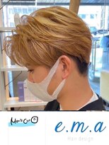 エマヘアデザイン(e.m.a Hair design)&nbsp;センターパート