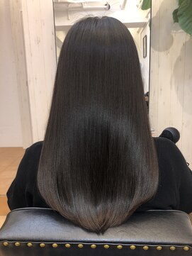 アコンプリッシュ 代官山 恵比寿(accomplish) クリスタルミネコラ