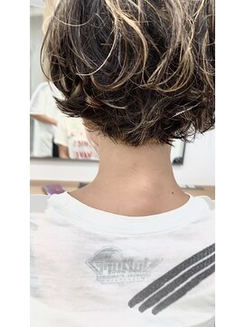 ロマリア 青山 南青山(Lomalia) 【Lomalia青山】ハイライトカラー☆白髪ぼかし対応可