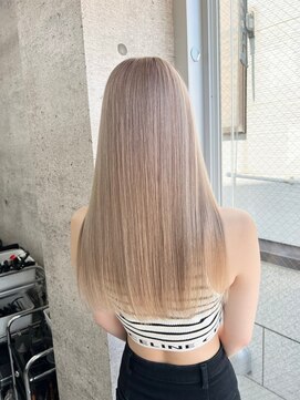 イキ 表参道(iki omotesando) 大人ガーリー/モード/チョコレート[表参道駅]