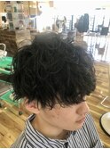 【メンズ】黒髪スパイラルパーマ