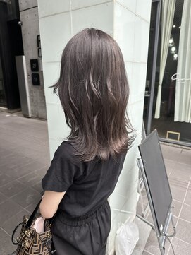 ロンド レア 天神大名店(Lond Le’a) ダブルカラーグレージュカラーケアブリーチハイトーンカラー韓国