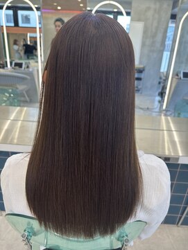 ロンドルーチェ 心斎橋(Lond luce) ダークアッシュ/ミディアムレイヤーカット［髪質改善/縮毛矯正］