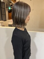 ライリー(riley)&nbsp;くすみハイライトカラー