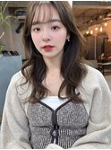 レイヤーロング大人かわいいナチュラルくびれヘアことりベージュ