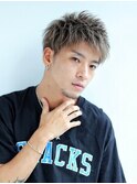 グレージュツーブロックショートかき上げ
