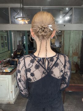 メーヴェ(Mowen) [ ヘアセット ]