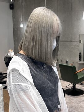 モニカ 栄店(MONIQA) シルバーカラー