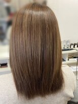 イマ(ima.) エイジングくせ毛も思い通りの艶髪へ