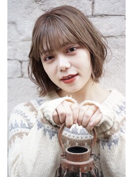カライングドゥ(ing deux) 大人可愛い20代30代40代黒髪前下がりショートボブ丸みショート◎